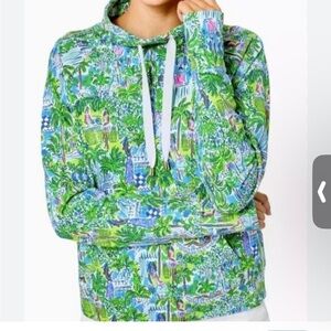 NWOT Lilly Pulitzer Jax Long Sleeved Popover Sprout Green, Lilly on Holiday